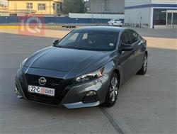 نيسان ألتيما